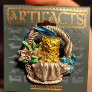 Cat in a Basket JJ Pins Vintage